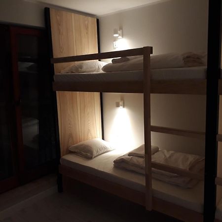 Waterlane Island Hostel&Apartments Gdansk Ngoại thất bức ảnh