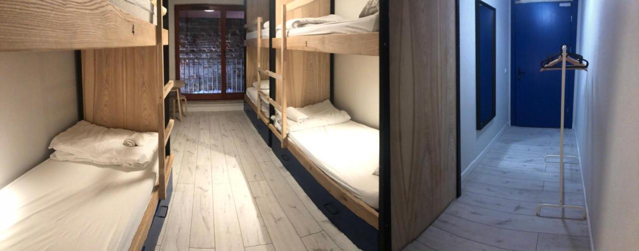 Waterlane Island Hostel&Apartments Gdansk Ngoại thất bức ảnh