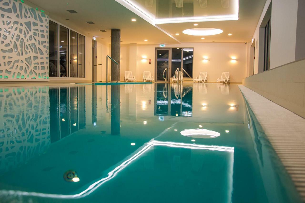 Waterlane Island Hostel&Apartments Gdansk Ngoại thất bức ảnh